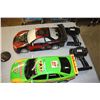Image 3 : 2 RC Cars for Repair/Parts and 1 Battery Powered Remote Control Car