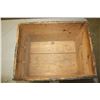 Image 5 : Vintage Wooden Winnipeg Liquor Crate 10" T by 14.75" by 11.75"