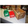 Image 5 : 1975 Wooden 7Up Saskatoon Crate 19.5" by 12.25" by 10" T and Plastic Coca-Cola & 7Up Bottle Carriers