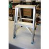 Image 1 : Metal Folding Stepping Stool 22.5" T