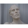 Image 6 : Male Mannequin
