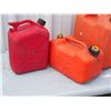 Image 5 : 3 Plastic Gas Cans and 1 Diesel Can
