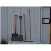 Image 1 : 2 Shovels and 2 Garden Hoes