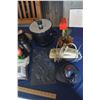 Image 2 : Lot of Household Related Items