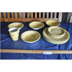 Mayfair and Jackson Setting of 4 *missing 3 cups