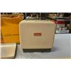 Image 4 : Kodak Brownie 500 Movie Projector