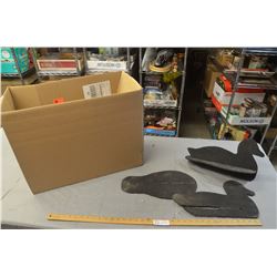 36 Decoy Ducks