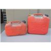 Image 2 : 2 Gas Cans