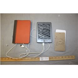 Amazon Kindle with Cord and Case (WORKING)