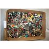 Image 1 : Box Lot of Jewelry, Beads and Parts