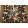 Image 3 : Box Lot of Jewelry, Beads and Parts