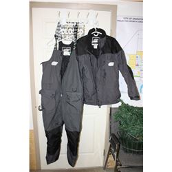GKSII Mens Size L Jacket and Ski Pants