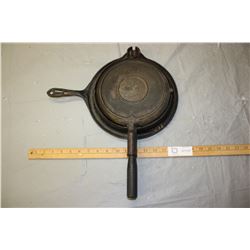 McClary Cast Iron Waffle Maker No 9