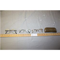 3 Glasses (1 With Case)