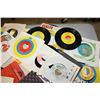 Image 6 : Table Lot of 45s Records