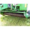 Image 12 : 2000 John Deere 466 Silage Special Round Baler