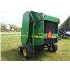 Image 4 : 2000 John Deere 466 Silage Special Round Baler