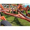 Image 9 : 29ft Bourgault Air Seeder 8800 Cultivator with Bourgault Model 2115 Special Tank
