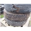 Image 2 : 3 Tires 11R 22.5 *2 with Rims Damaged