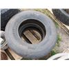 Image 5 : 2 9.5L-15SL Tires, 1 9.00 R16 Tire, 1 275/55R20 Tire