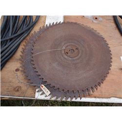 2 Saw Blades