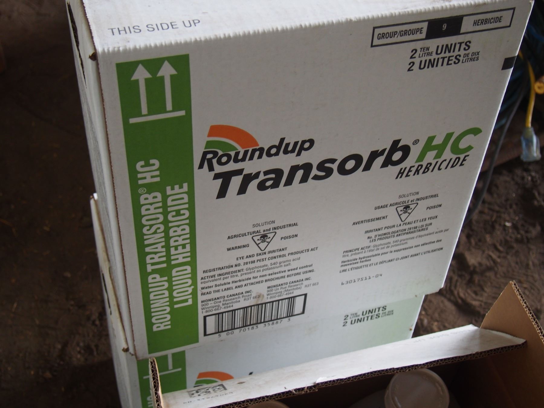 Round Up Transorb HC Herbicide -5 Full, 1 Partial - Bodnarus Auctioneering