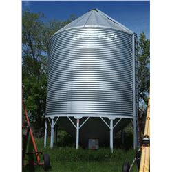 Goebel Hopper Bin -4200 Bushels