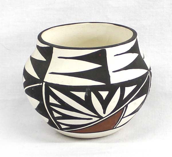 Acoma Pottery Bowl by Dorothy Torivio