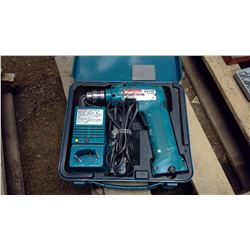 MAKITA 6071D
