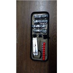 MULTI TOOL SET IN CASE