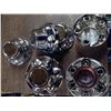 Image 1 : 8 PIECE HUB COVERS