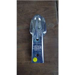 2" TRAILER HITCH RECIEVER