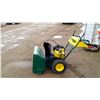Image 1 : YARD-MAN 26"SNOWBLOWER