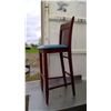 Image 2 : BARSTOOL CHAIR