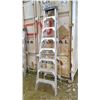 Image 2 : 8 FOOT ALUMINIUM LADDER