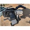 Image 1 : MITER SAW BLACK AND DECKER WITH ATTACHMENTS (OPERATIONAL)