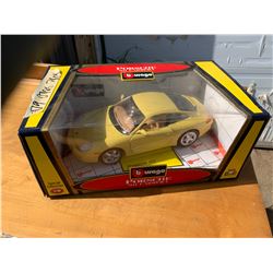 DIE CAST 1/18 SPECIAL COLLECTION PORSCHE 911 CARRIERA (COLLECTIBLE)