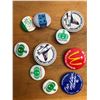 Image 3 : 15 VINTAGE BADGES/BUTTONS