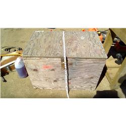 WOODEN TOOLBOX - 30X20X20