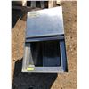 Image 6 : S/S DROP-IN ICE BOX/DEEP WELL DRAIN BASIN