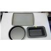 Image 2 : COOKIE SHEET, CAKE PAN, LOAF PAN