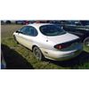 Image 4 : WHITE 1997 FORD TAURUS VIN: 1FALP52U6VG229549