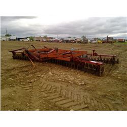 International Tandem Double Disc - Approx. 20' x 12'