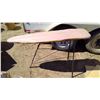 Image 1 : Ironing Board