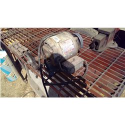 Electric Motor w/ Wire Brush