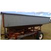 Image 4 : FARMEC NH galvanized hopper bottom wagon