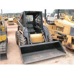 NEW HOLLAND  565 SUPER BOOM  SKID STEER