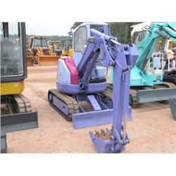 KOMATSU  PC12UU  MINI-HYDRAULIC EXCAVAT