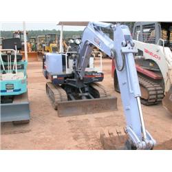 KUBOTA  KX027  MINI-HYDRAULIC EXCAVATOR