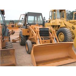 CASE  580C  LOADER BACKHOE,  SN: 895901